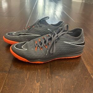 Nike indoor soccer shoes